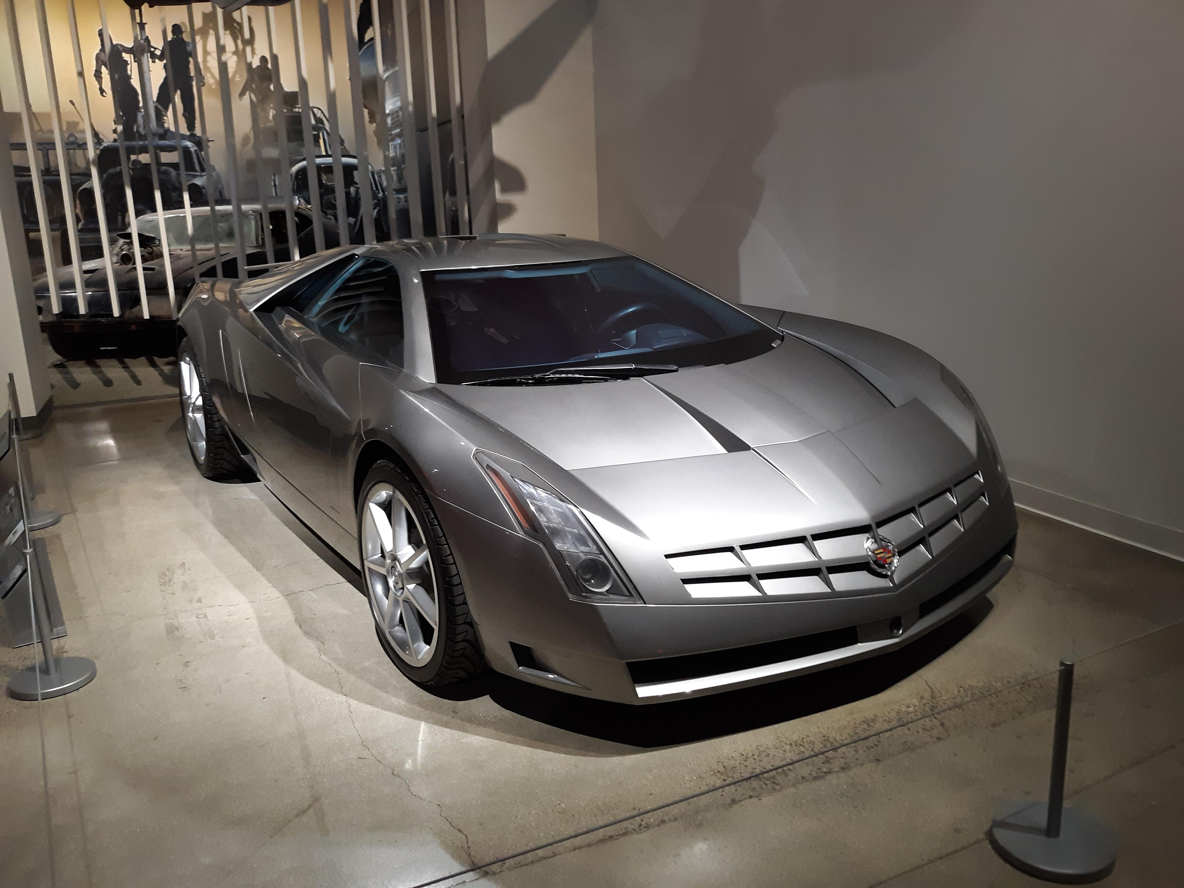 Cadillac CIEN 2002