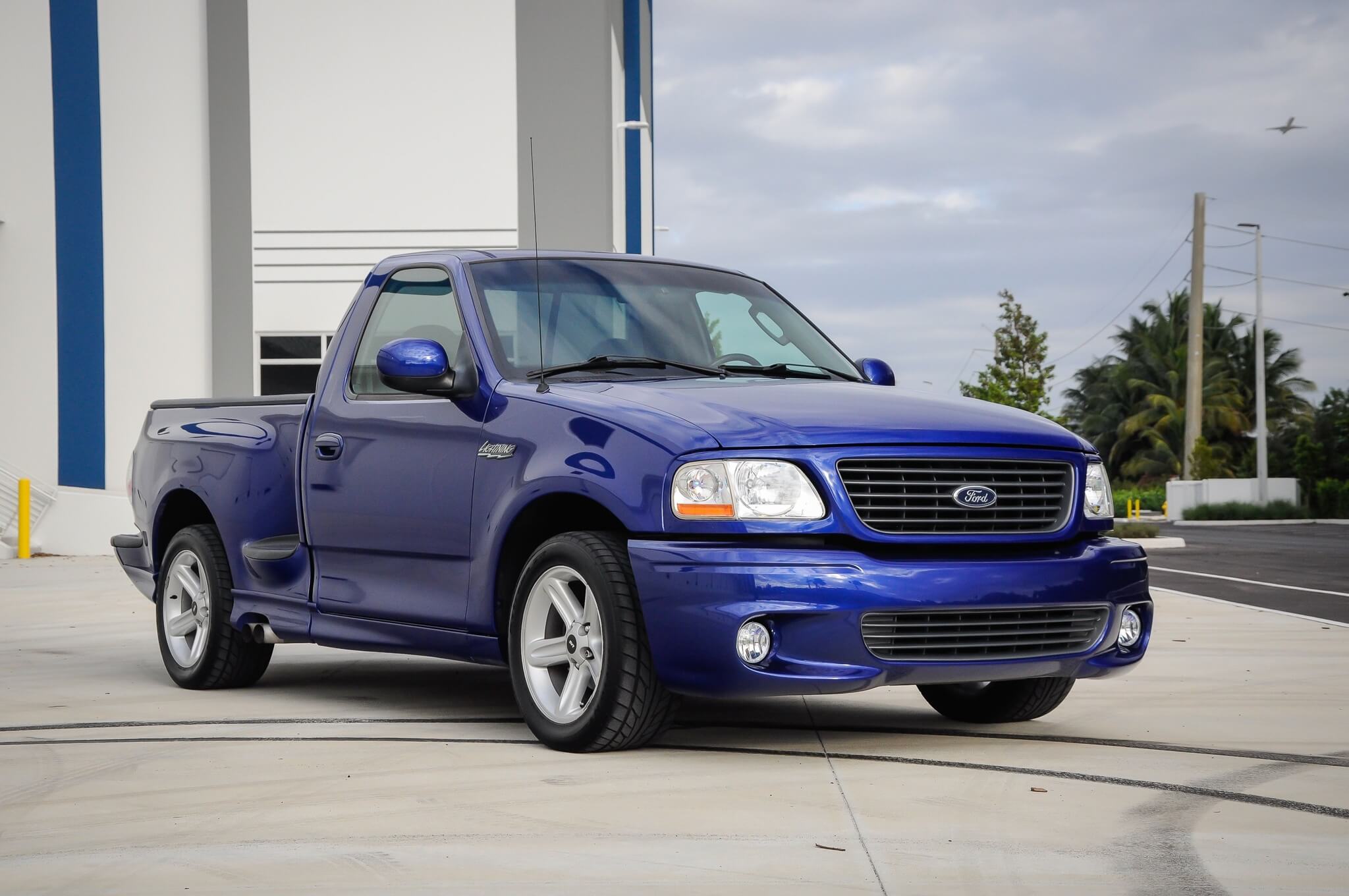 Ford SVT F-150 2003