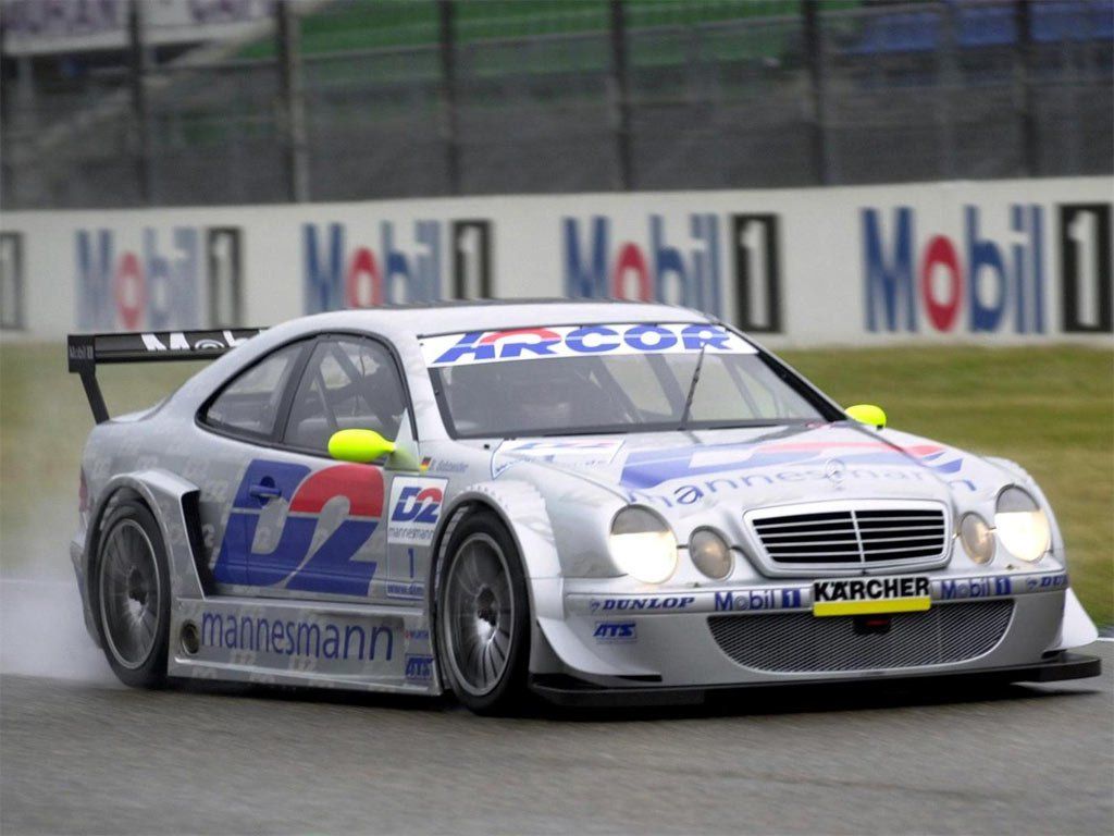 Mercedes-Benz CLK DTM 2000
